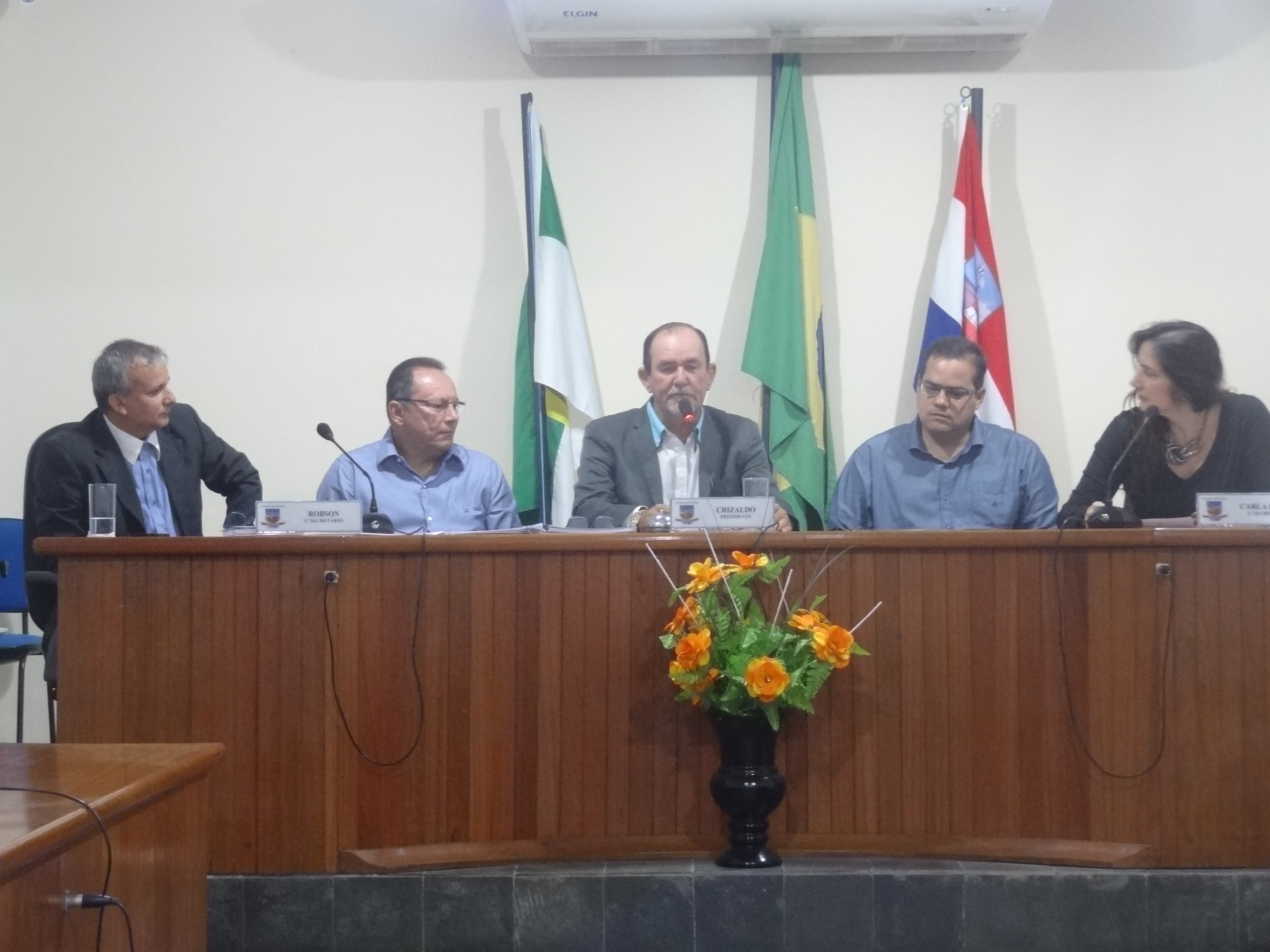 Momento histórico: Presidente da FECAM participa de sessão no Poder Legislativo Maxaranguapense